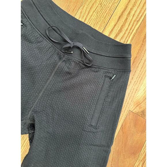 Lululemon Engineered Warmth Joggers - Picture 4 of 7
